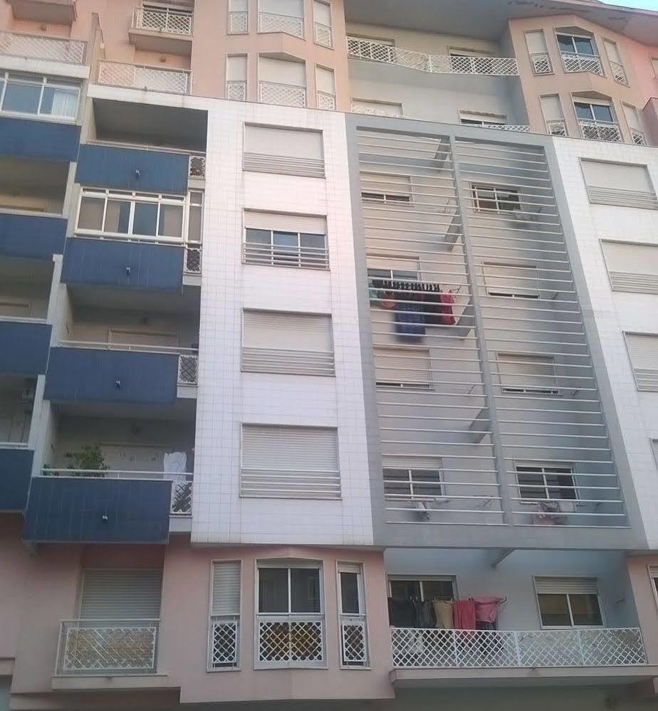 Homestay Marialva Park Сейшал Екстериор снимка